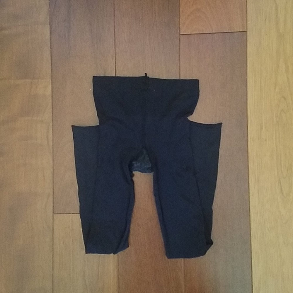 🔴NWOT George Black footless tights. Size S.